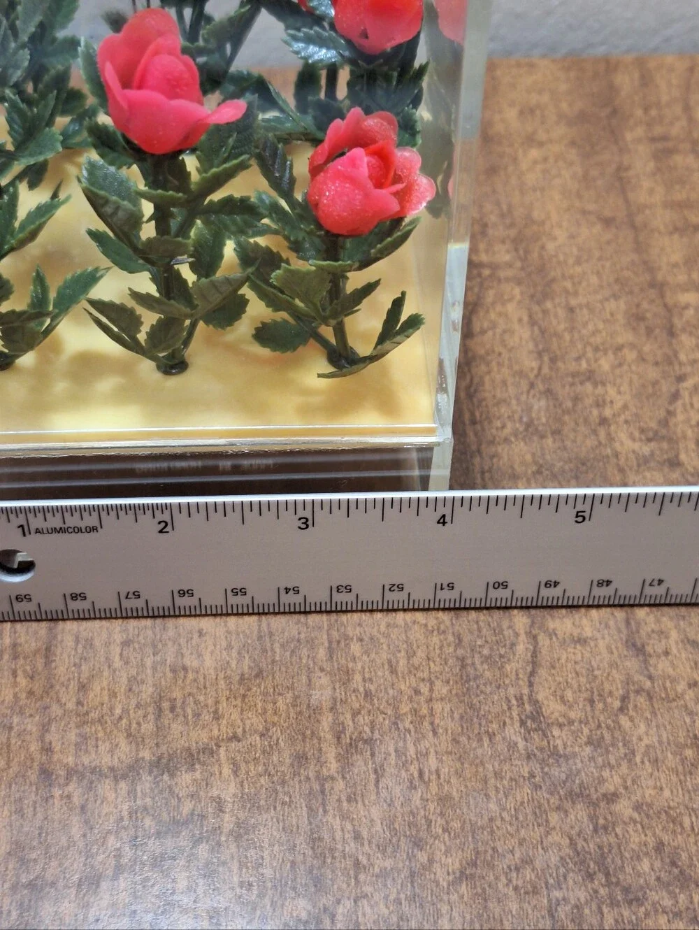 Vintage 1970s Aryclic Lucite 5 Inch Butterfly Pink Roses Music Box Works Retro